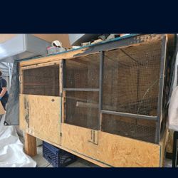 Jaula Para Pollos O Pájaros A 90 Dollares 