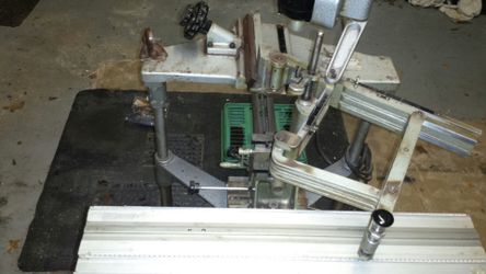 New Hermès floor model engraving machine with 5 fonts of type