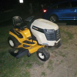 Cub Cadet Riding Lawn Tractor With Kohler Courage 19hp And 46 In