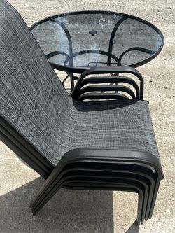 Outdoor table and chairs