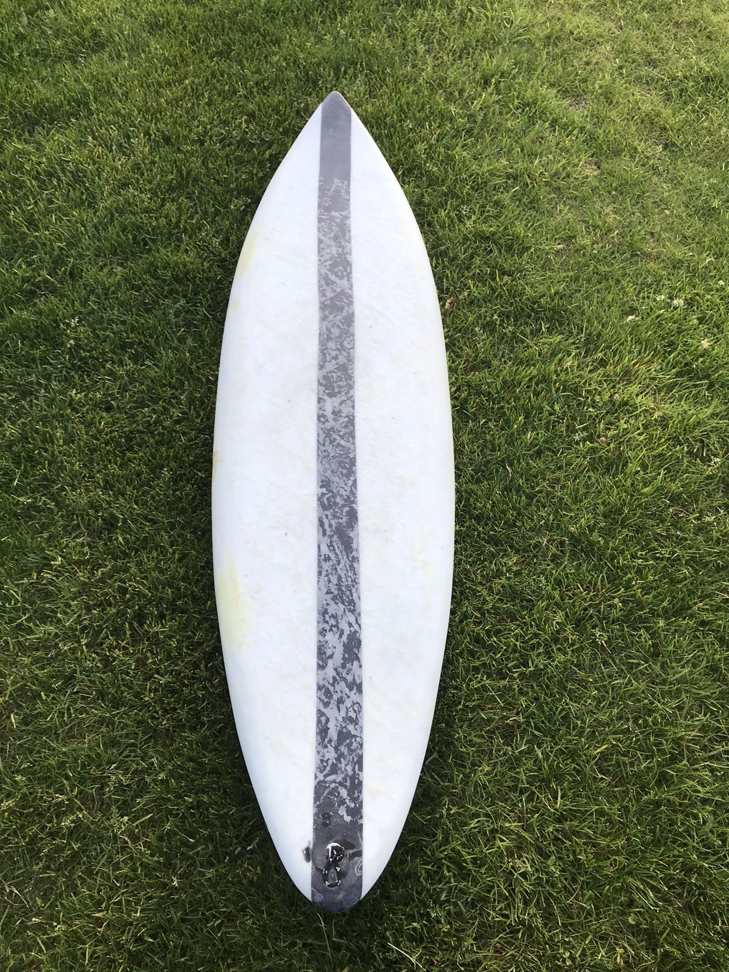 Surfboard 6’1