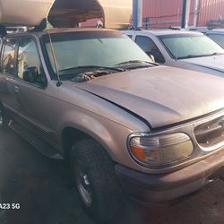 1998 Ford Explorer For Parts