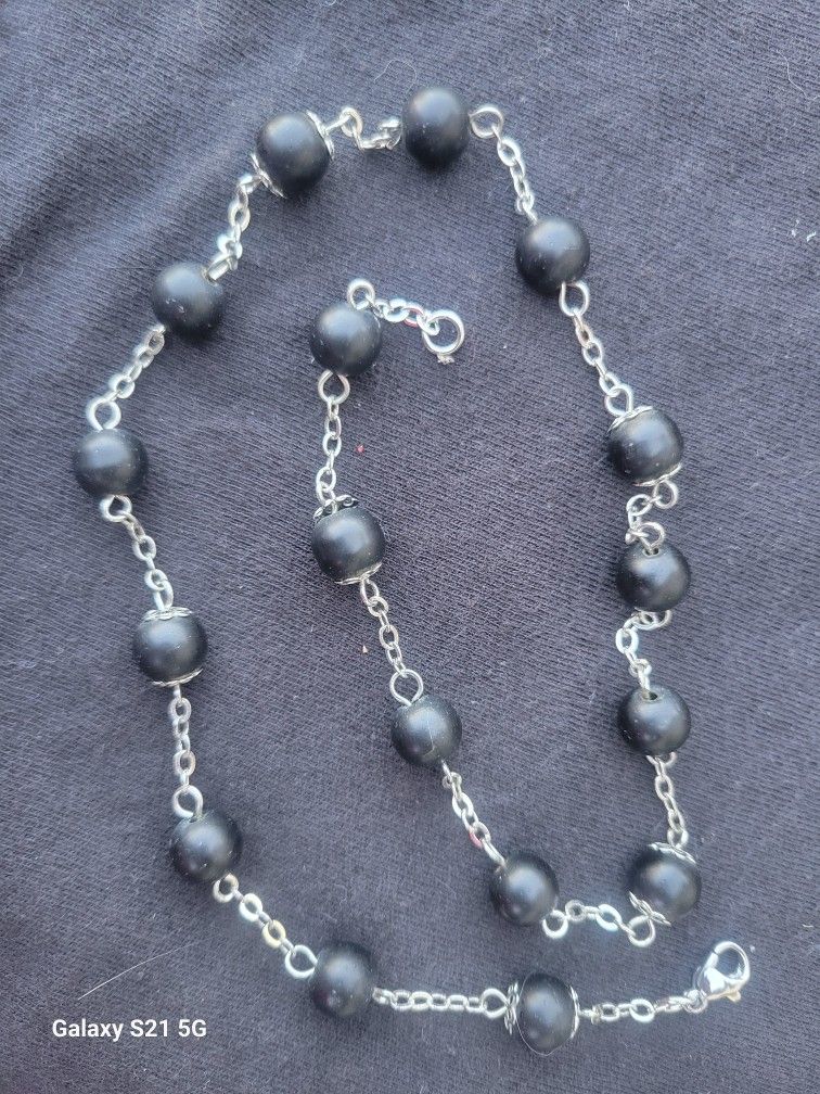 black beads choker necklace