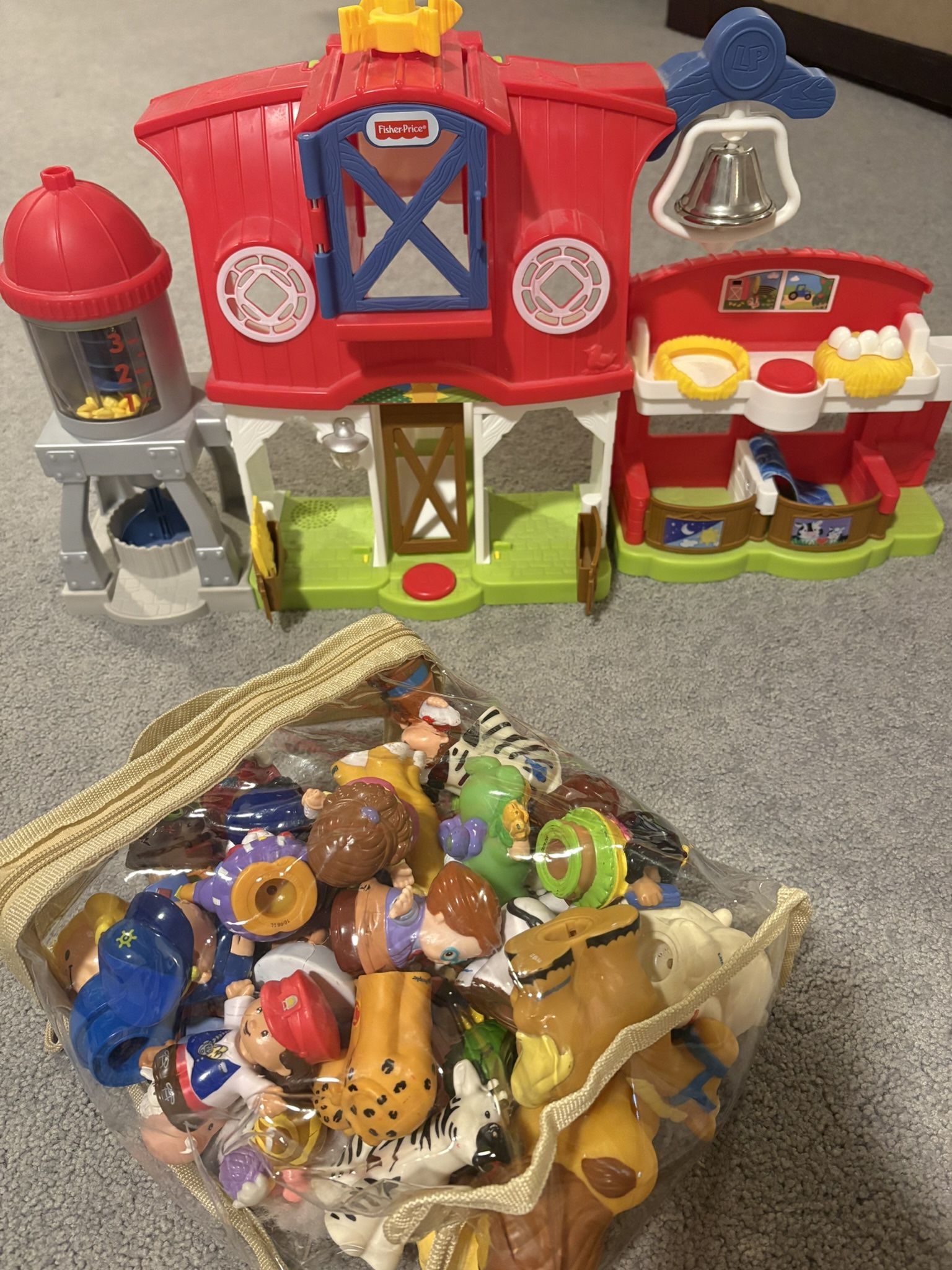Fisher price farmhouse and figurines