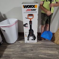 Works Jaw Saw