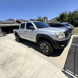 Toyota Tacoma