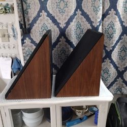 Vintage Speakers.. Call only 