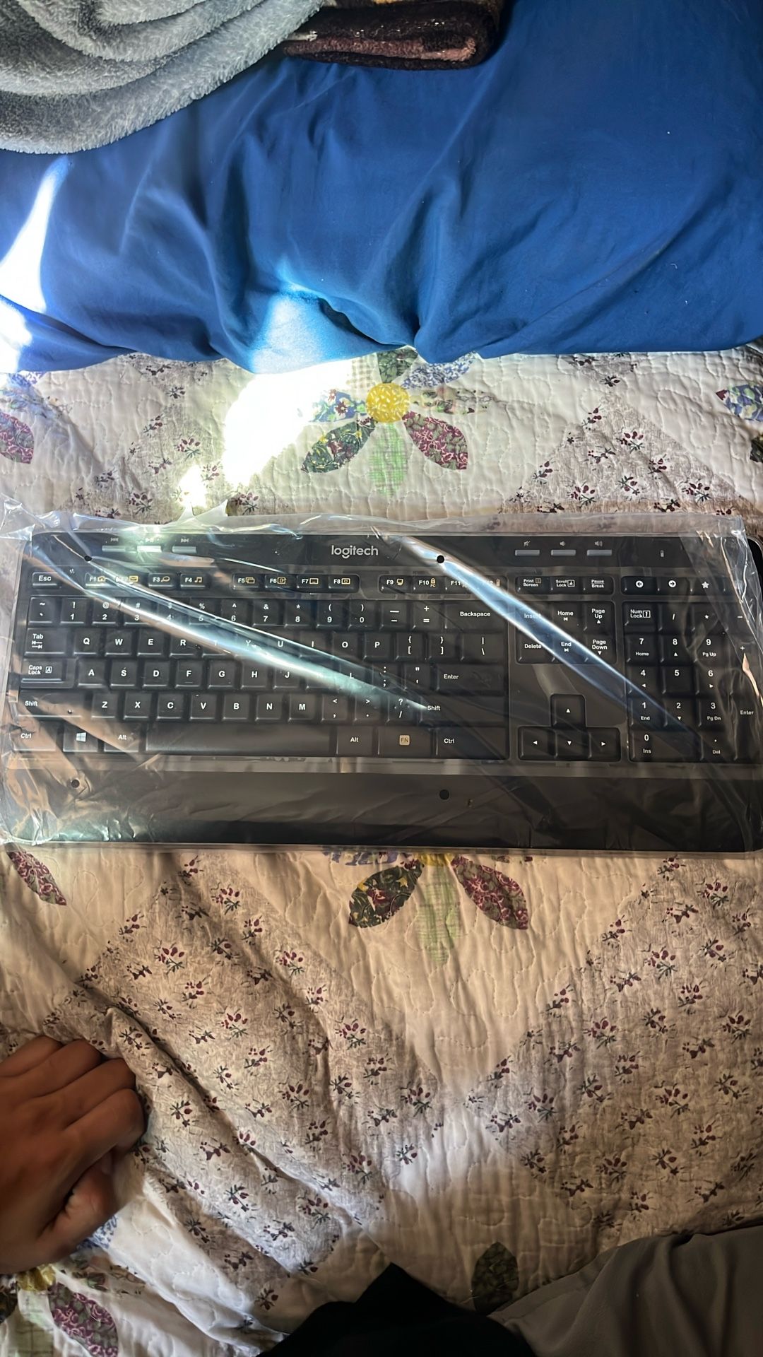 Brand New Wireless Logitech Keyboard