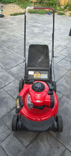 Craftsman M110 21" Gas Push Lawn Mower – Runs Great