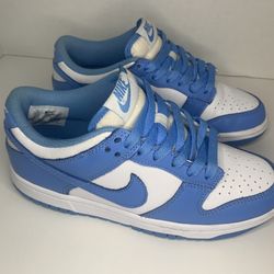 Nike Dunk Low UNC