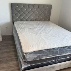 Queen Size Bed Frame Gray With Diamond Headboard Velvet Upholstery Queen Mattress And Free Delivery 