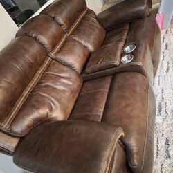 2 Couches With 4 Recliners