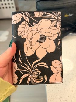 Kate Spade New York Floral Passport Holder – Never Used