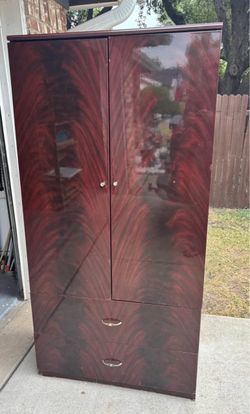 Vintage Two-Door Wooden Wardrobe/Armoire/ Chest