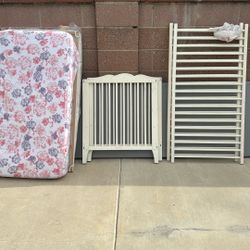 Free Baby Crib With Mattress 