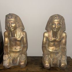 2 Egyptian Statues 