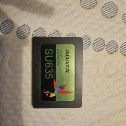ADATA Ultimate SU635 Solid State Drive