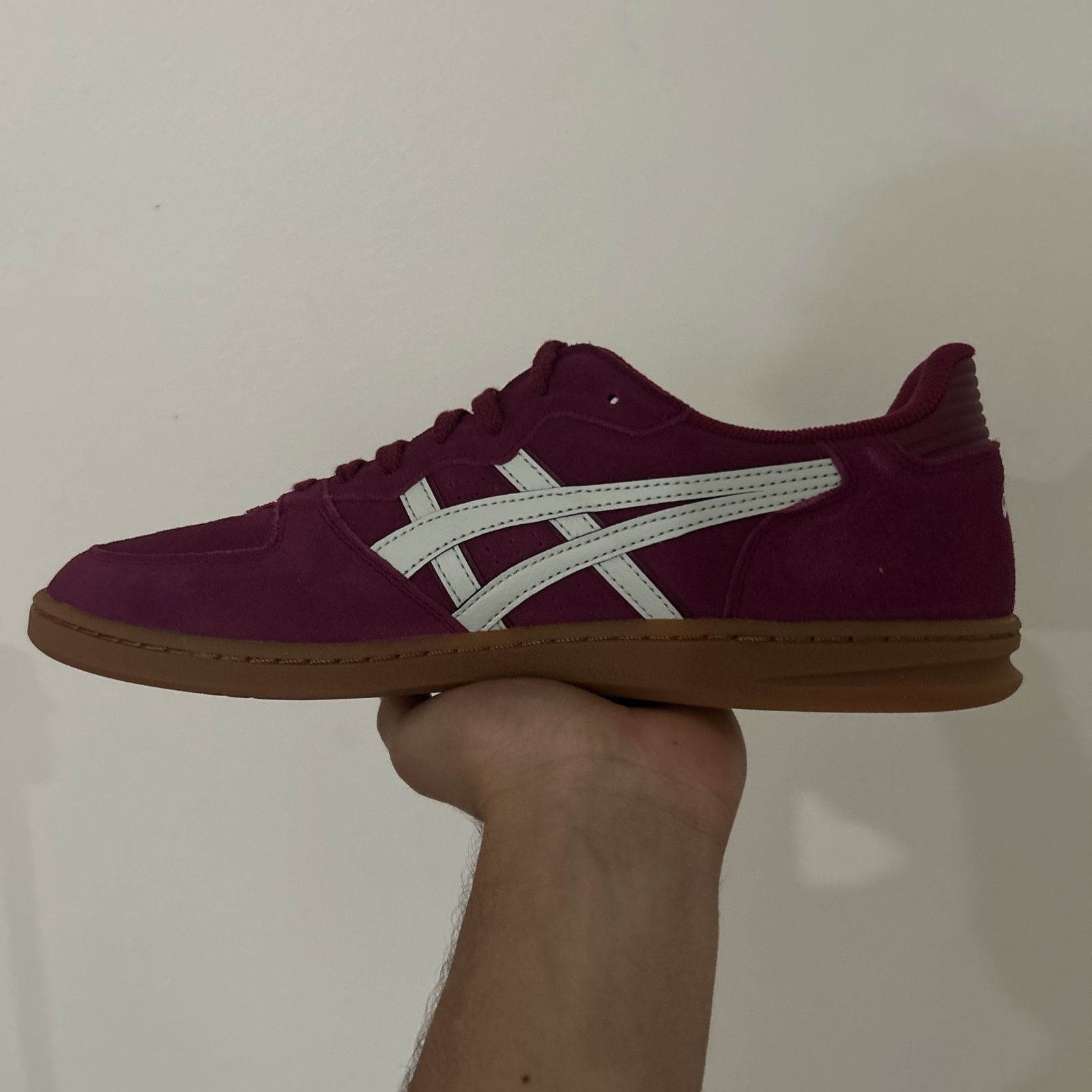 ASICS Skyhand OG Dried Berry Pale Mint Size 10.5M