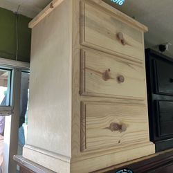 Three Drawer Pinewood Nightstand Chest Dresser Cajonera Comoda 