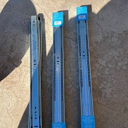 Draw Slides Heavy Duty, Hundred Pound Capacity 