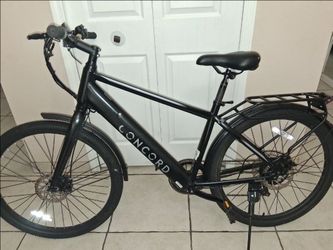 Black Concord E-bike