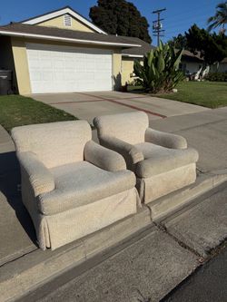 FREE 2 Livingroom Accent Chairs