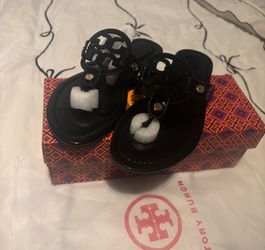 Tory Burch Sandals (Full Black) Size 7.5 Women 🫶