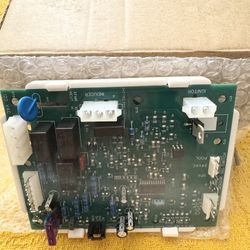 Automatic ignition Board ANSI Z21.20 4525Q Emerson 24VAC 60HZ 0.5AMPS MAX