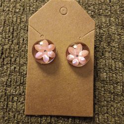 Flower Studs (Pink)