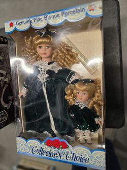 Vintage Collectors Choice Duo Porcelain Doll Set