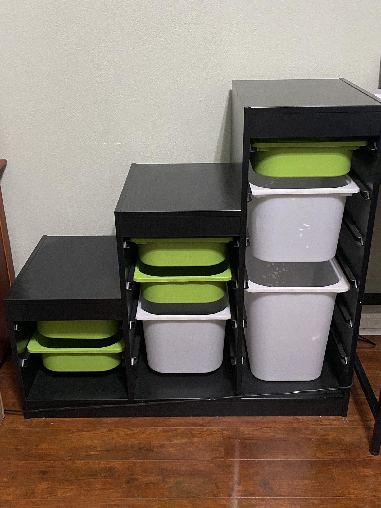 Shelving With Containers