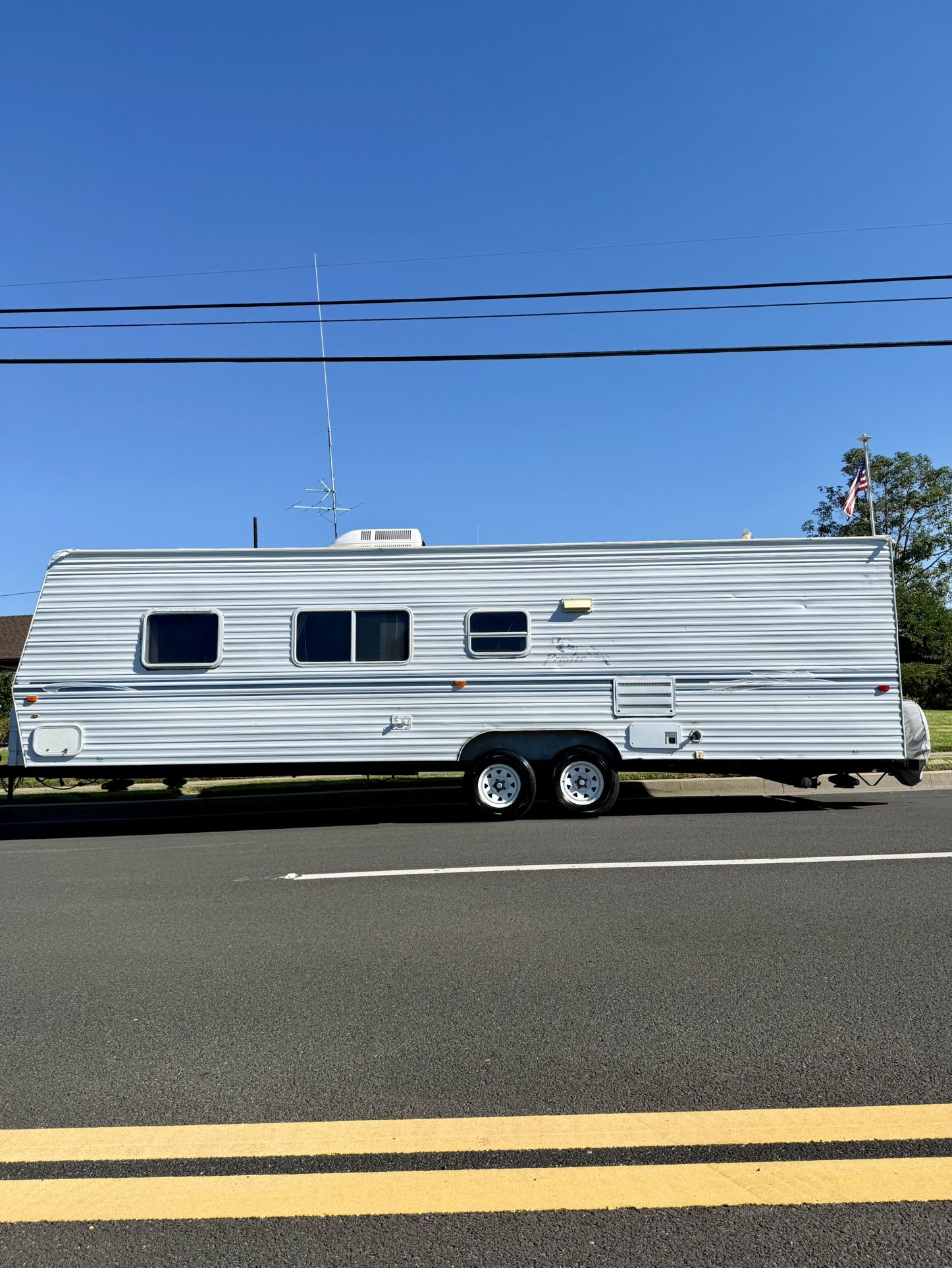 2001 Fleetwood Prowler Travel Trailer