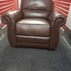 Leather Rotating Recliner