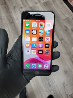 IPHONE 7..32GB. TMOBILE AND METRO PCS