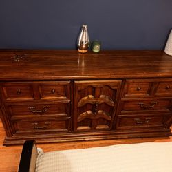 Wood Dresser 