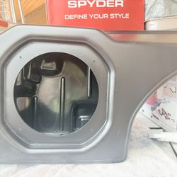 Chrysler 300c $RT8 Grand cherokee $RT8 Speaker box
