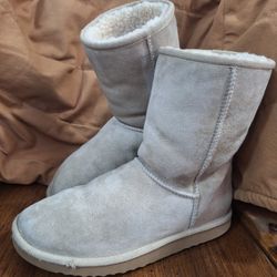 UGGS Classic Short Boots Leather- Sheepskin- US Sz-7 