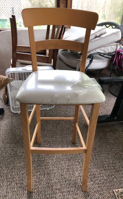 One tall bar stool