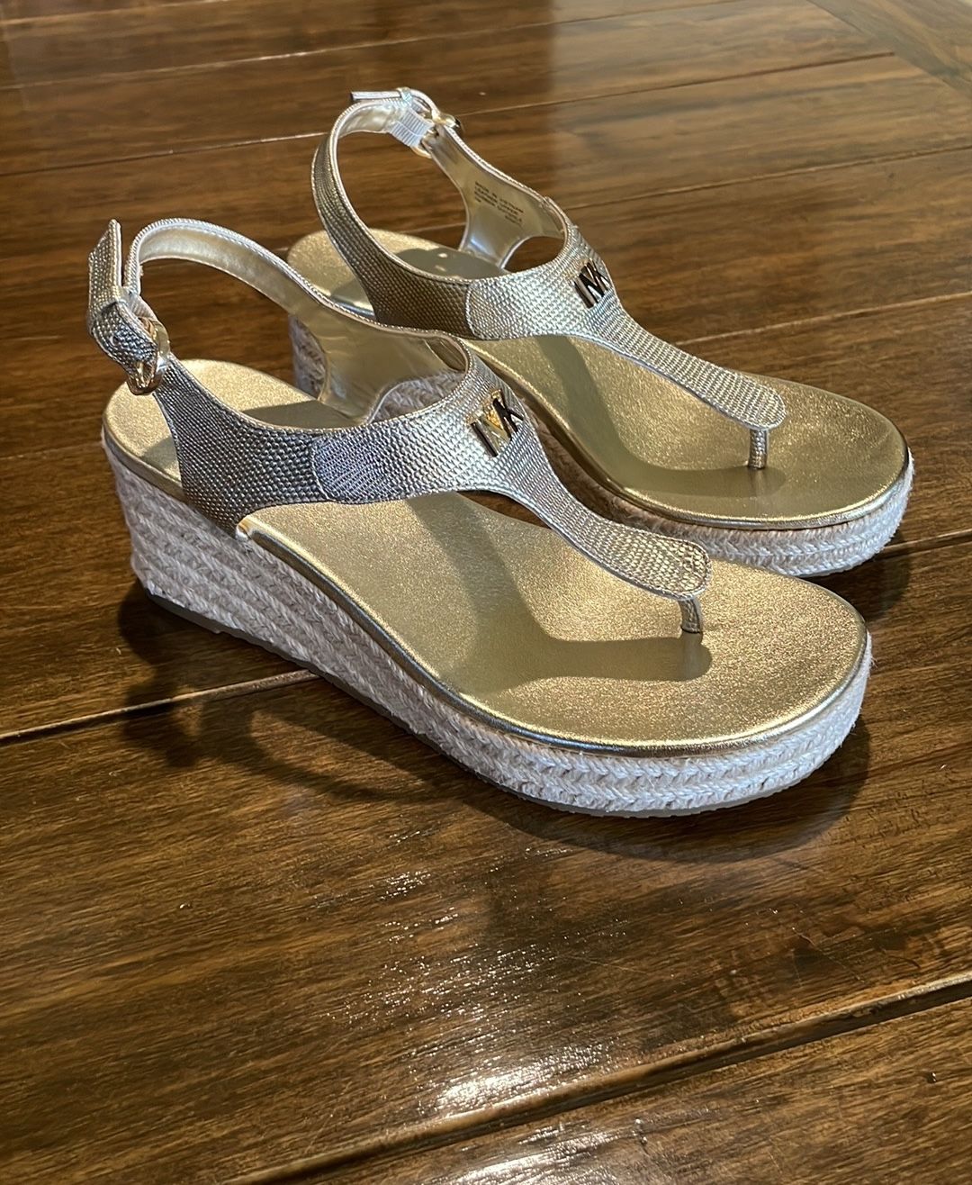 Michael Kors Laney MK Pale Gold Platform Wedge Sandals Size 7M