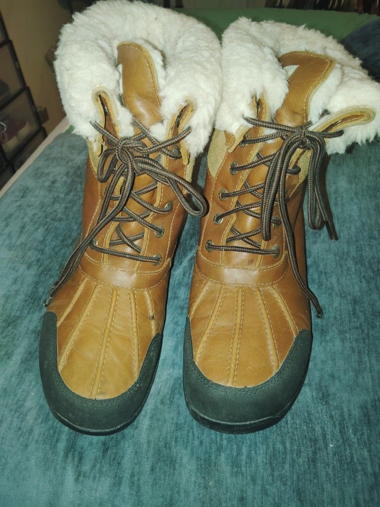 UGG BOOTS "Butte"