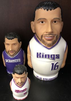 2004 Sacramento KINGS NBA Peja Stojakovic NBA Basketball Babooshkah Russian Nesting Ceramic (3)Dolls With Certificate of Authenticity COA