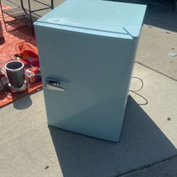 Mini Refrijerador