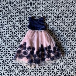 Toddler Girl Dress Size 5 