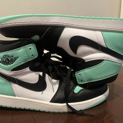 Nike Air Jordan 1 Retro High Green Glow Black DZ5485-130 Men's Size 14 NEW