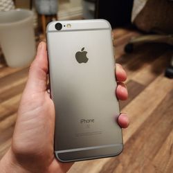 iPhone 6s 32 GB - VERIZON + Otterbox Case