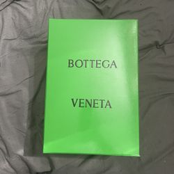 Bottegas Veneta