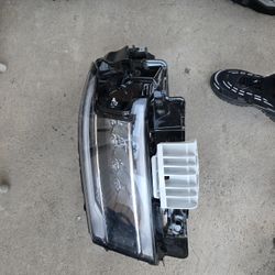 22-25 Nissan Frontier Headlight Oem 
