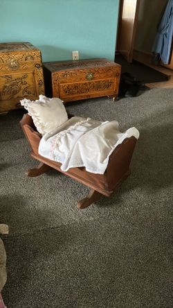 Antique doll bed
