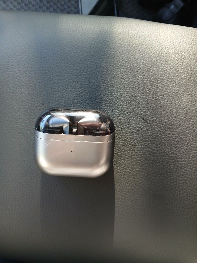 Samsung Galaxy Buds 3 Pro Noise Canceling 