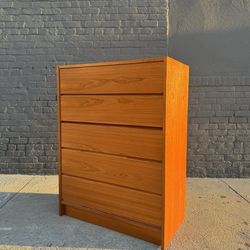 Vintage Danish Modern Mid Century Modern Teak 5 Drawer Highboy Dresser